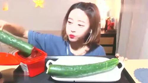 娱乐吃瓜酱亲戚,揭秘娱乐圈背后的家族势力  第2张