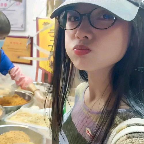 娱乐吃瓜酱工作头像,揭秘娱乐圈幕后那些事儿 第2张 娱乐吃瓜酱工作头像,揭秘娱乐圈幕后那些事儿 第2张